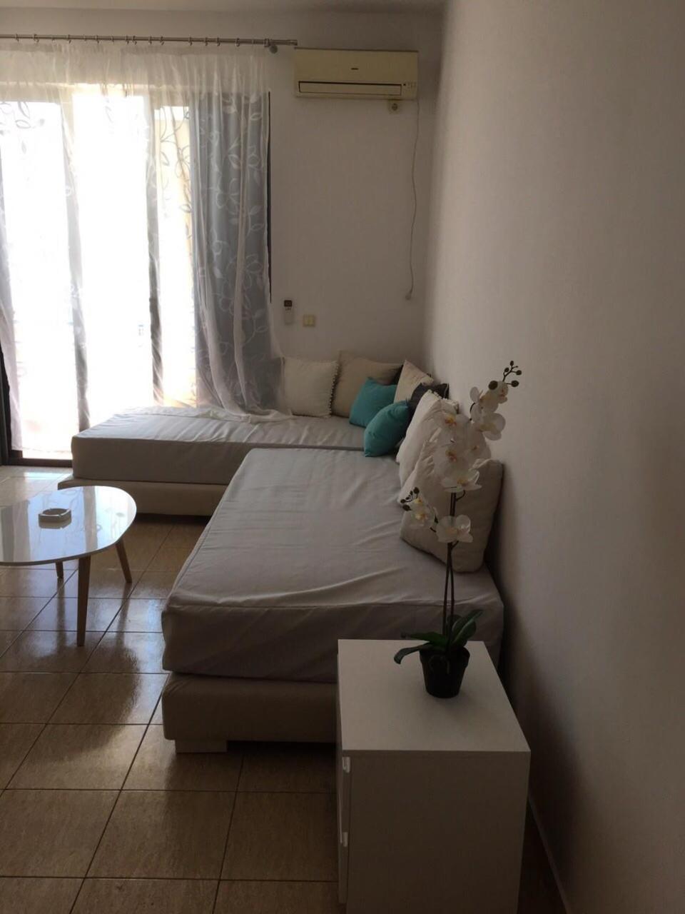 Sea And Sky Apartments Sarande Room photo