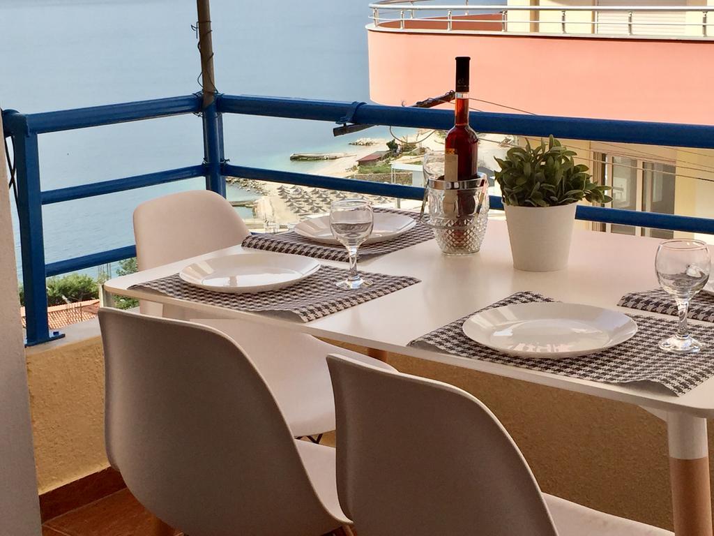 Sea And Sky Apartments Sarande Exterior photo
