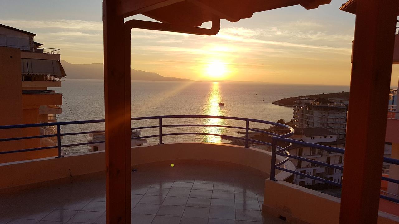Sea And Sky Apartments Sarande Exterior photo