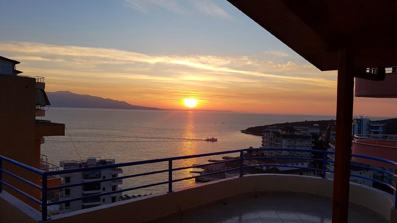 Sea And Sky Apartments Sarande Exterior photo